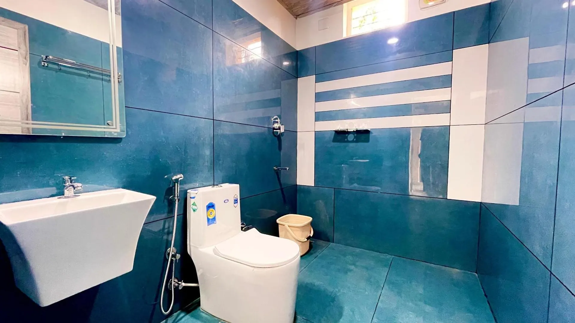 Elegant Mountain Resort Kalpetta